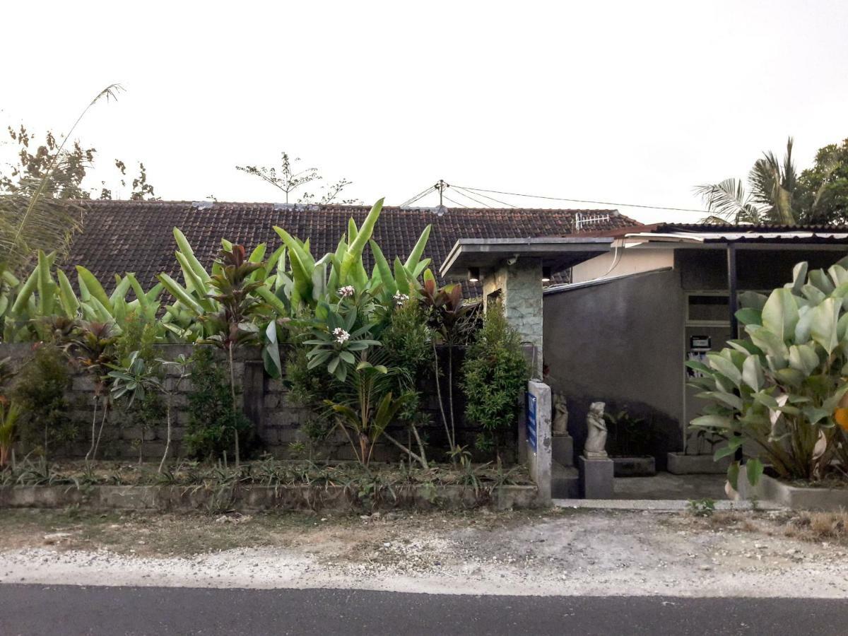 Paranyogan Homestay 2 Jimbaran Exteriör bild