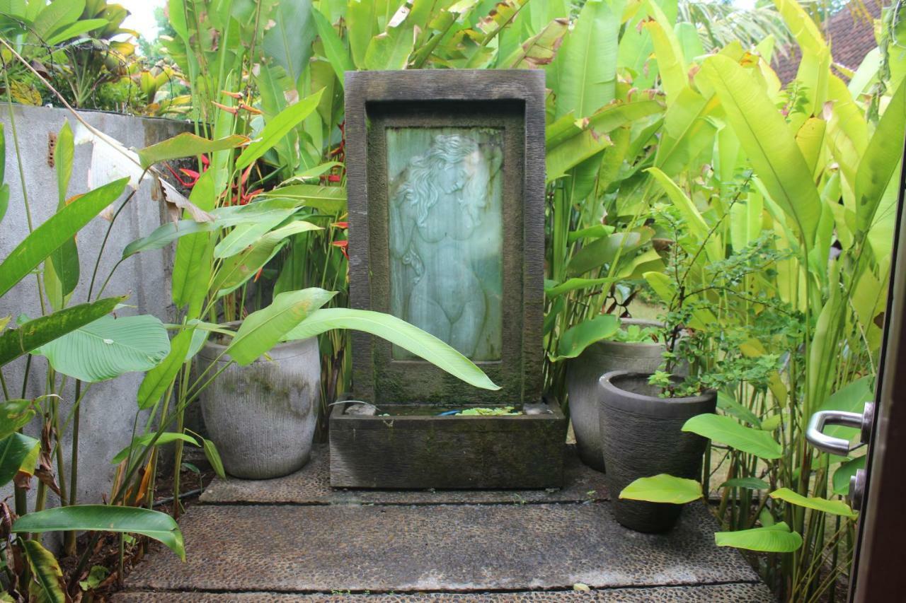 Paranyogan Homestay 2 Jimbaran Exteriör bild